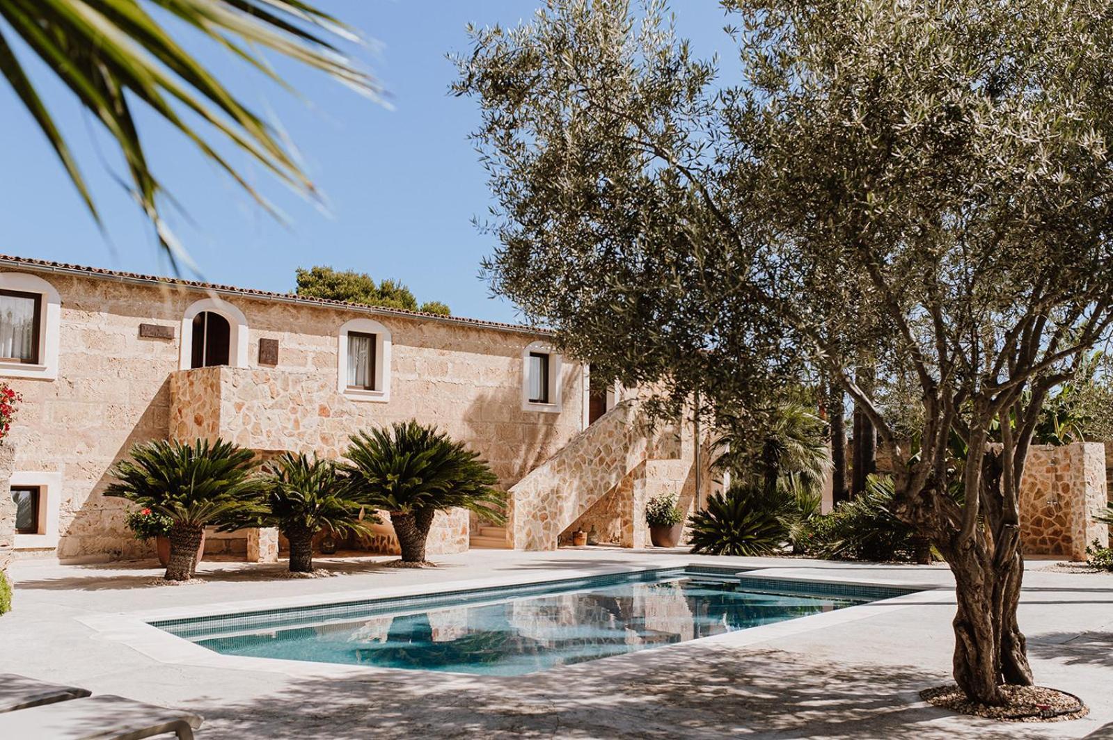 Sa Talaia Blanca Villa Muro Exterior photo